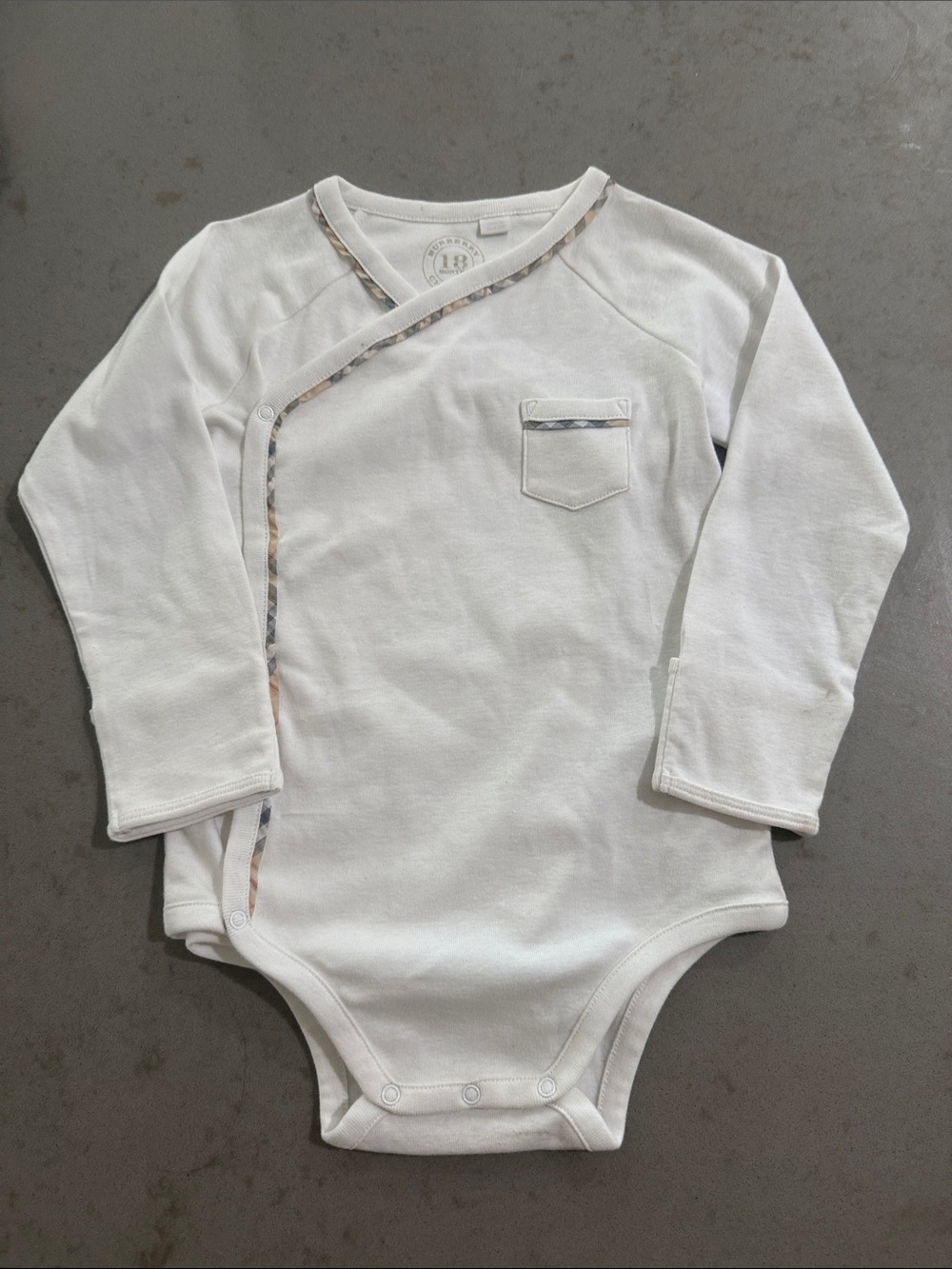 Burberry White Long-Sleeve Wrap Baby Bodysuit with Trim